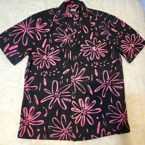 Fresh Prints of Bel-Air | Pink & Black Floral Short Sleeve Button Down | Size L